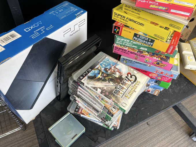 スーパーファミコンソフト箱説有、PS3ソフト、アドバンス本体買取ました。のイメージ